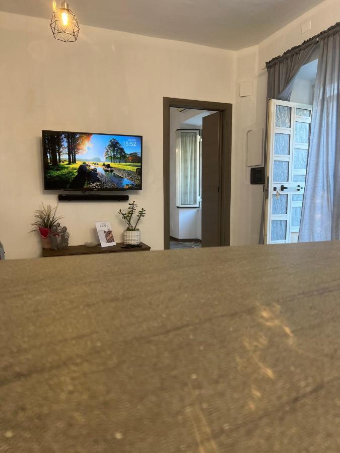 Casa Bravetta - Parking Private Apartment Rome Luaran gambar