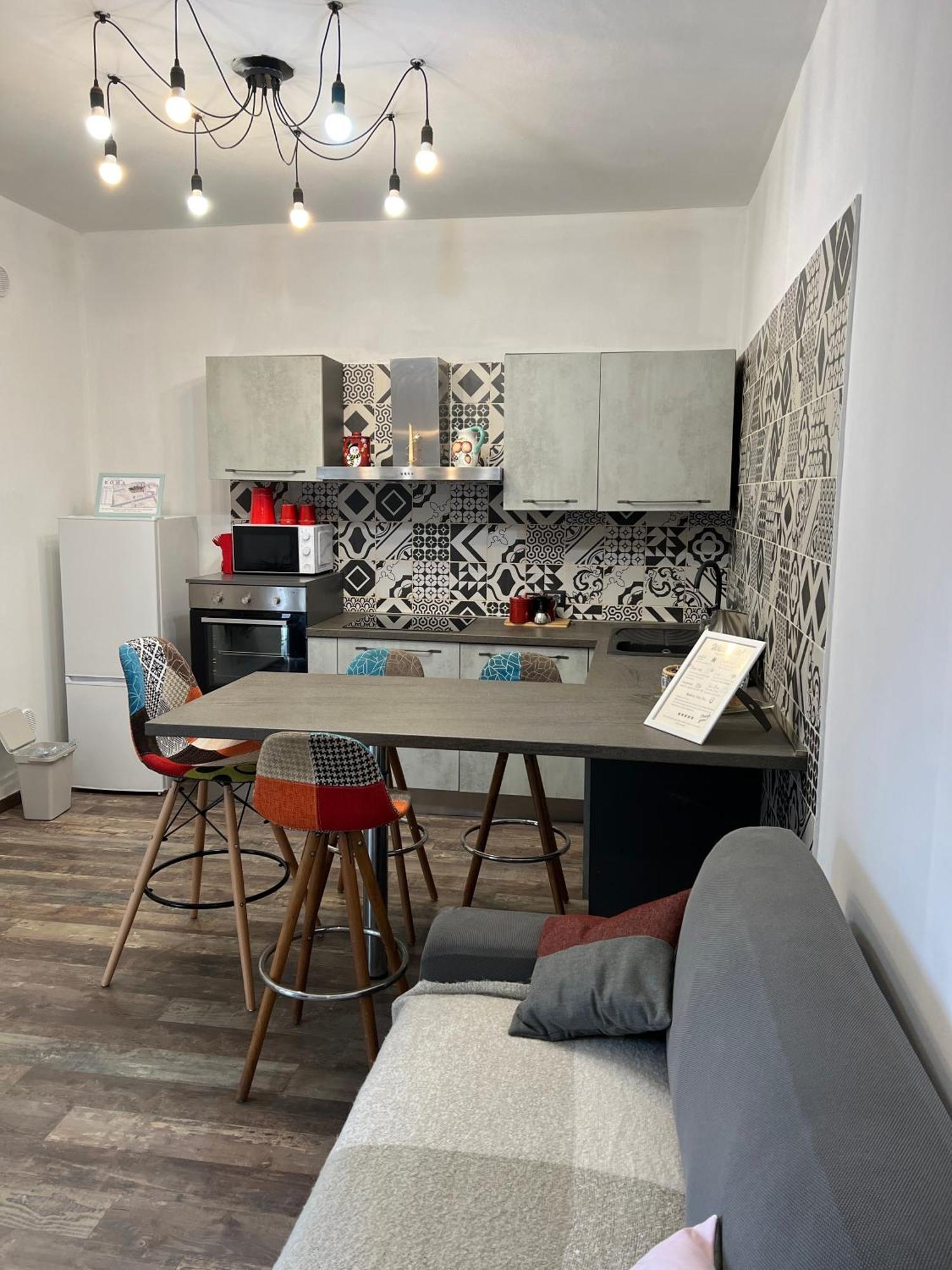 Casa Bravetta - Parking Private Apartment Rome Luaran gambar