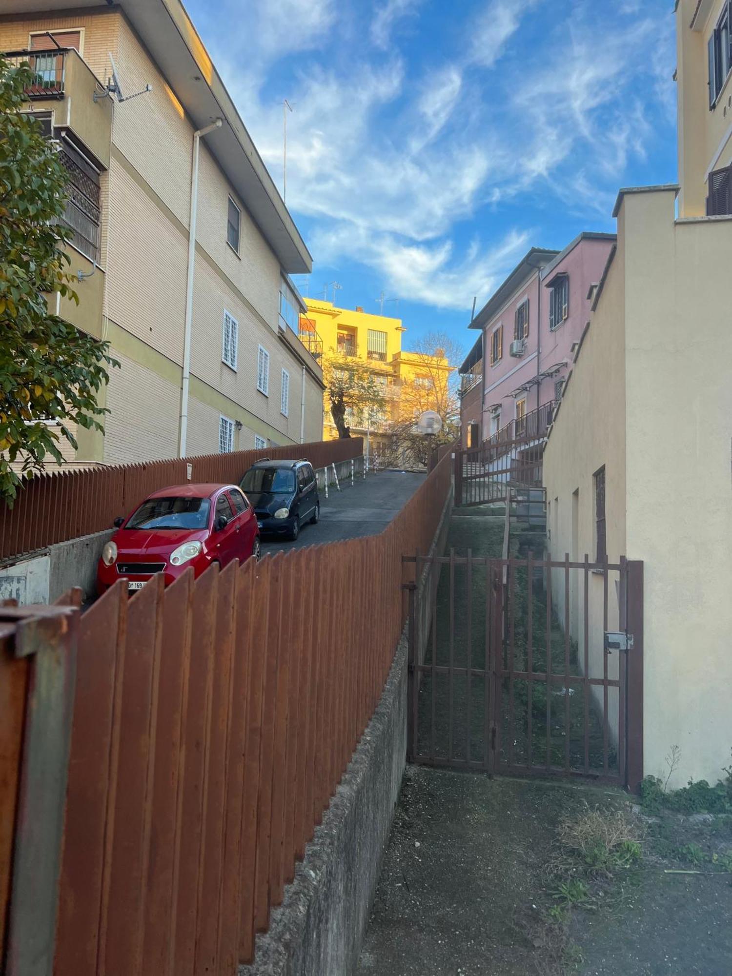 Casa Bravetta - Parking Private Apartment Rome Luaran gambar